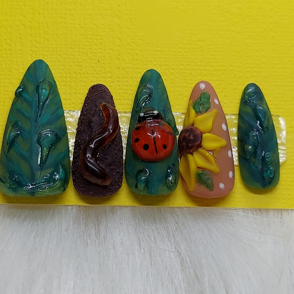 Ladybug Garden Spring Nails